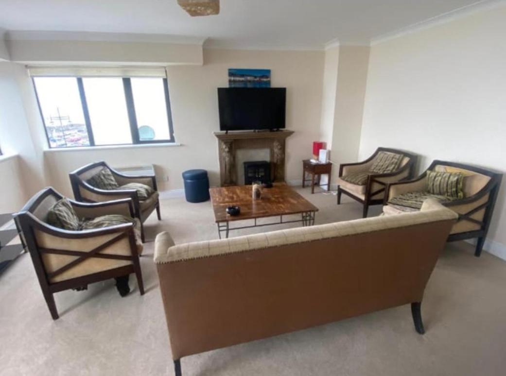 Seaside Views Apartman Galway Szoba fotó